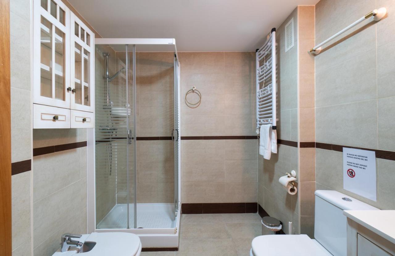 Malaga Centro Maria Zambrano Apartment Exterior photo